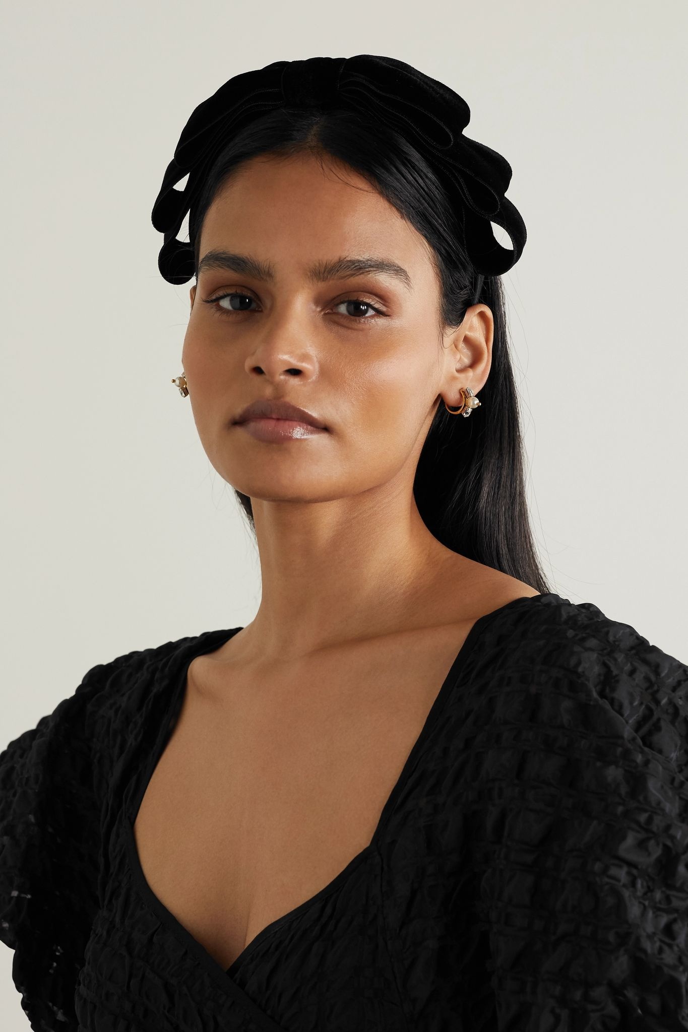 Katya bow-embellished velvet headband - 2