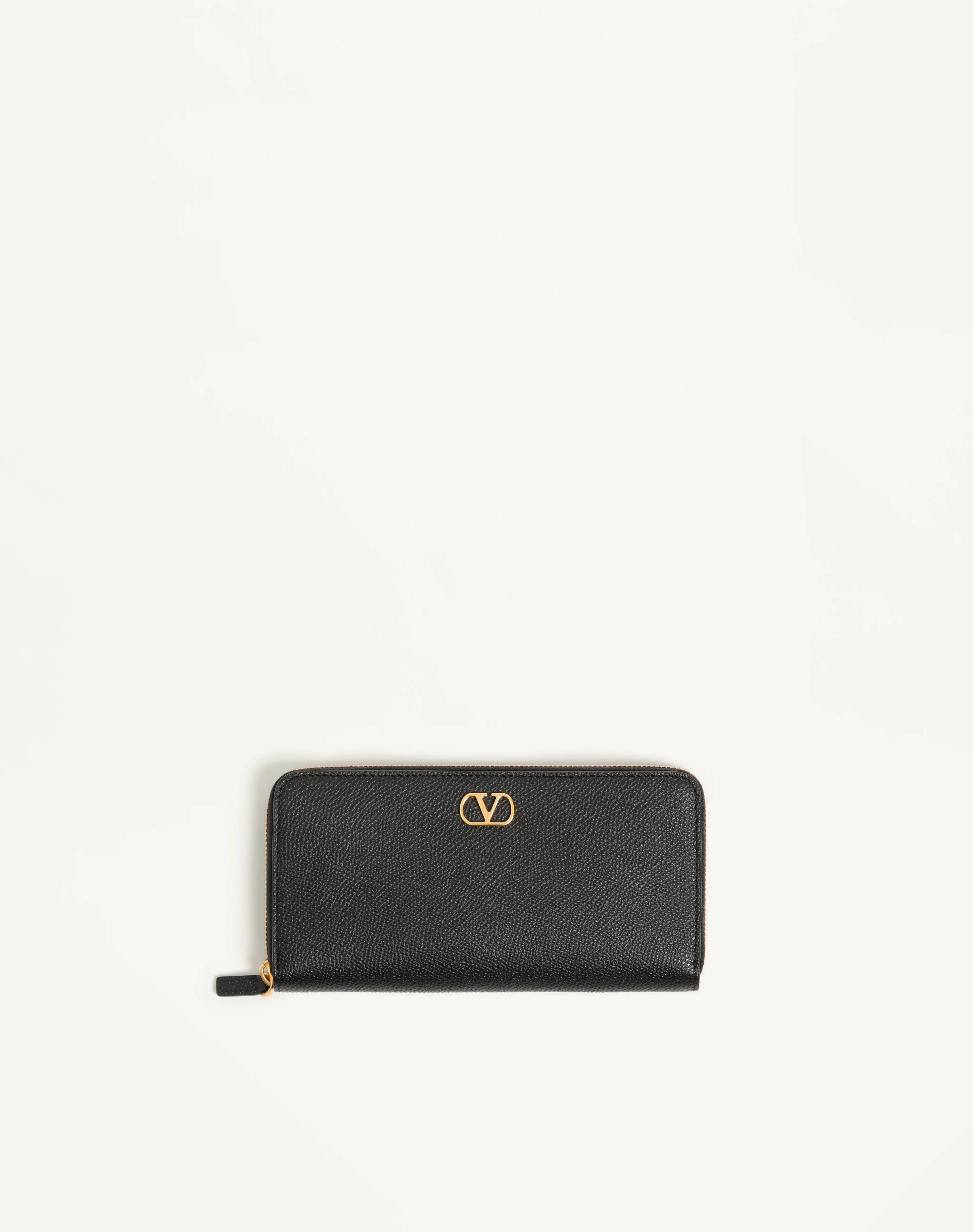 VLOGO SIGNATURE ZIPPERED WALLET IN GRAINY CALFSKIN - 1