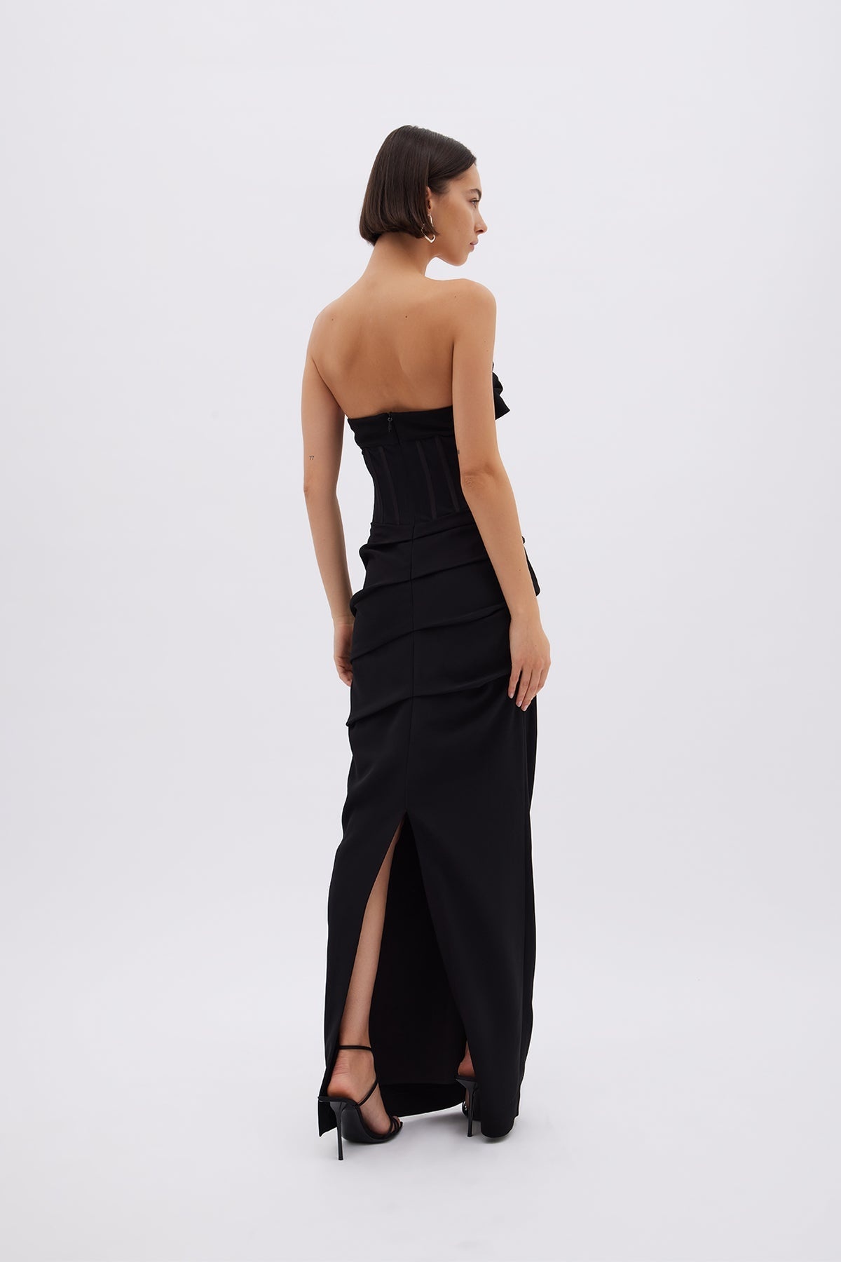 KYLO GOWN - 8