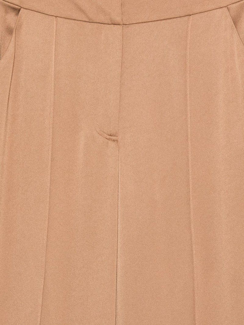 wide-leg trousers 3