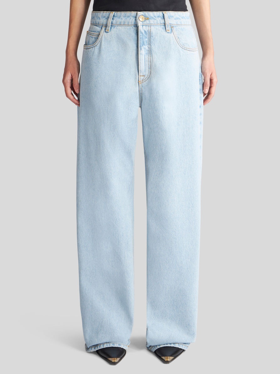 BAGGY JEANS WITH EMBROIDERY - 2