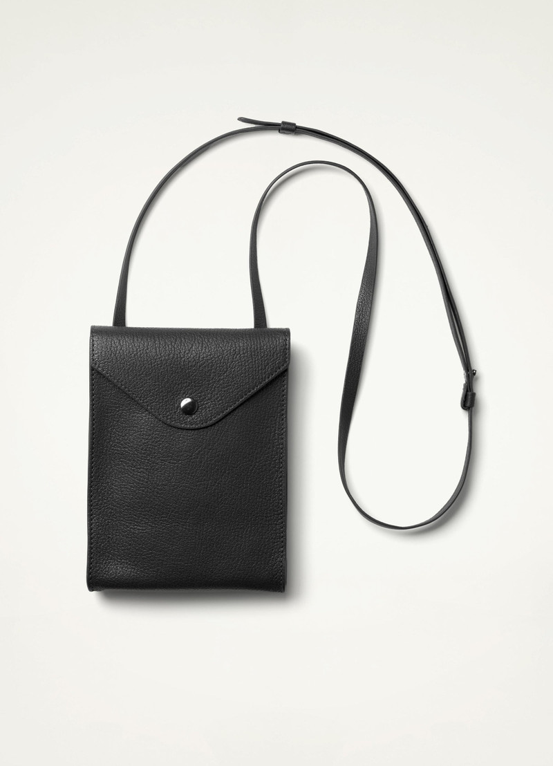 ENVELOPPE WITH STRAP
GOAT LEATHER 1