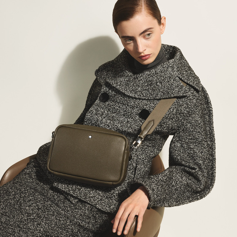 Montblanc Montblanc Companion crossbody outlook