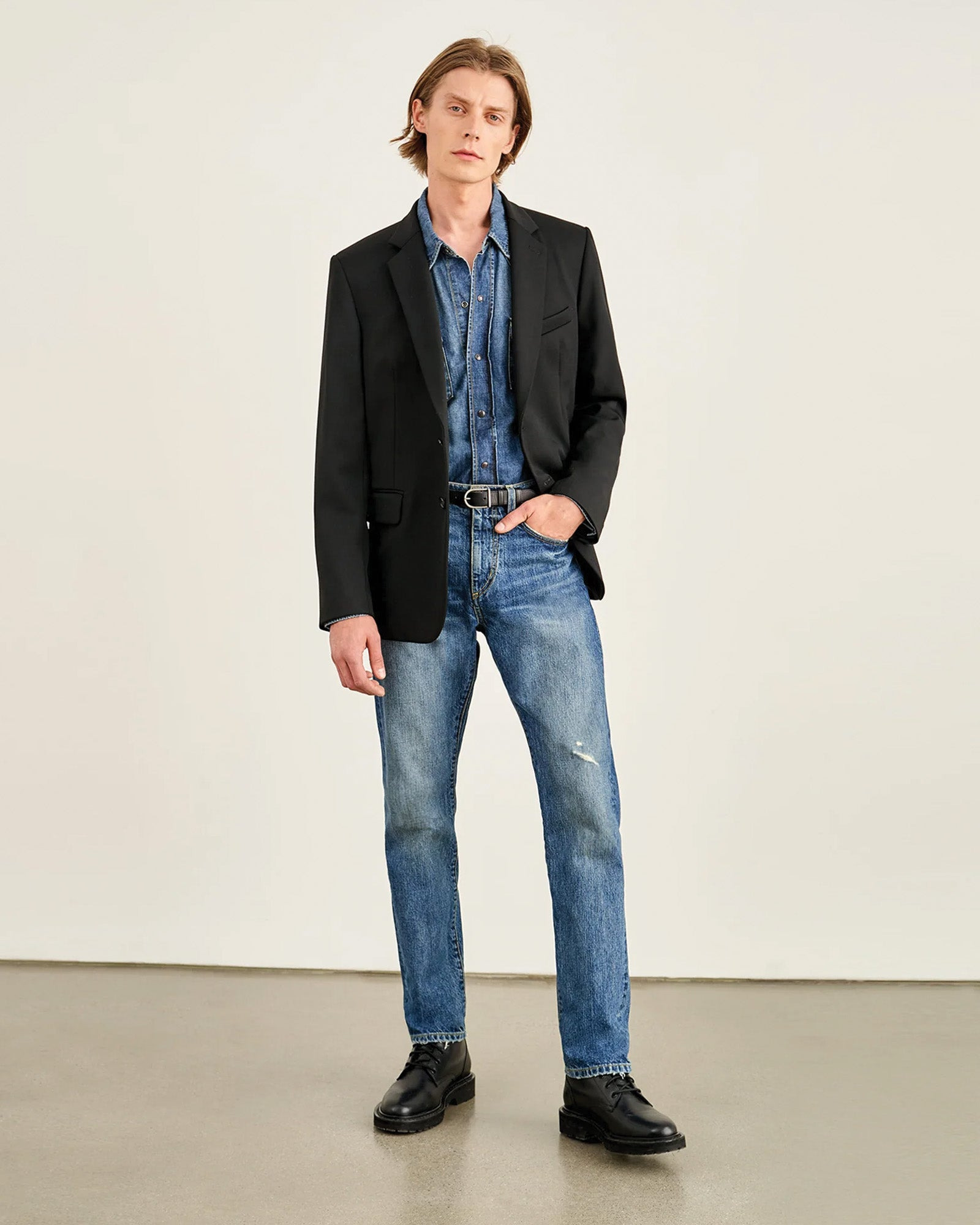 DANIEL BLAZER - 4