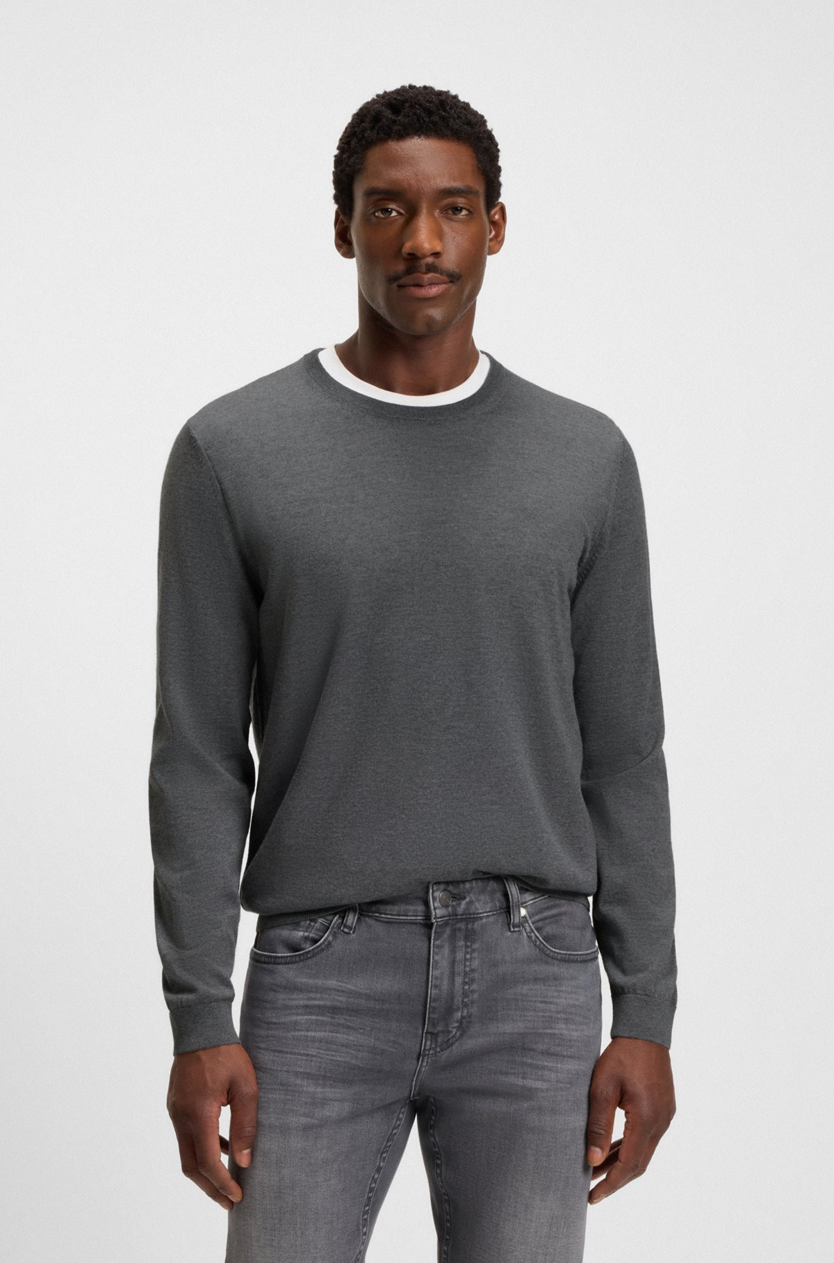 REGULAR-FIT SWEATER IN MERINO WOOL WITH CREW NECKLINE - 2