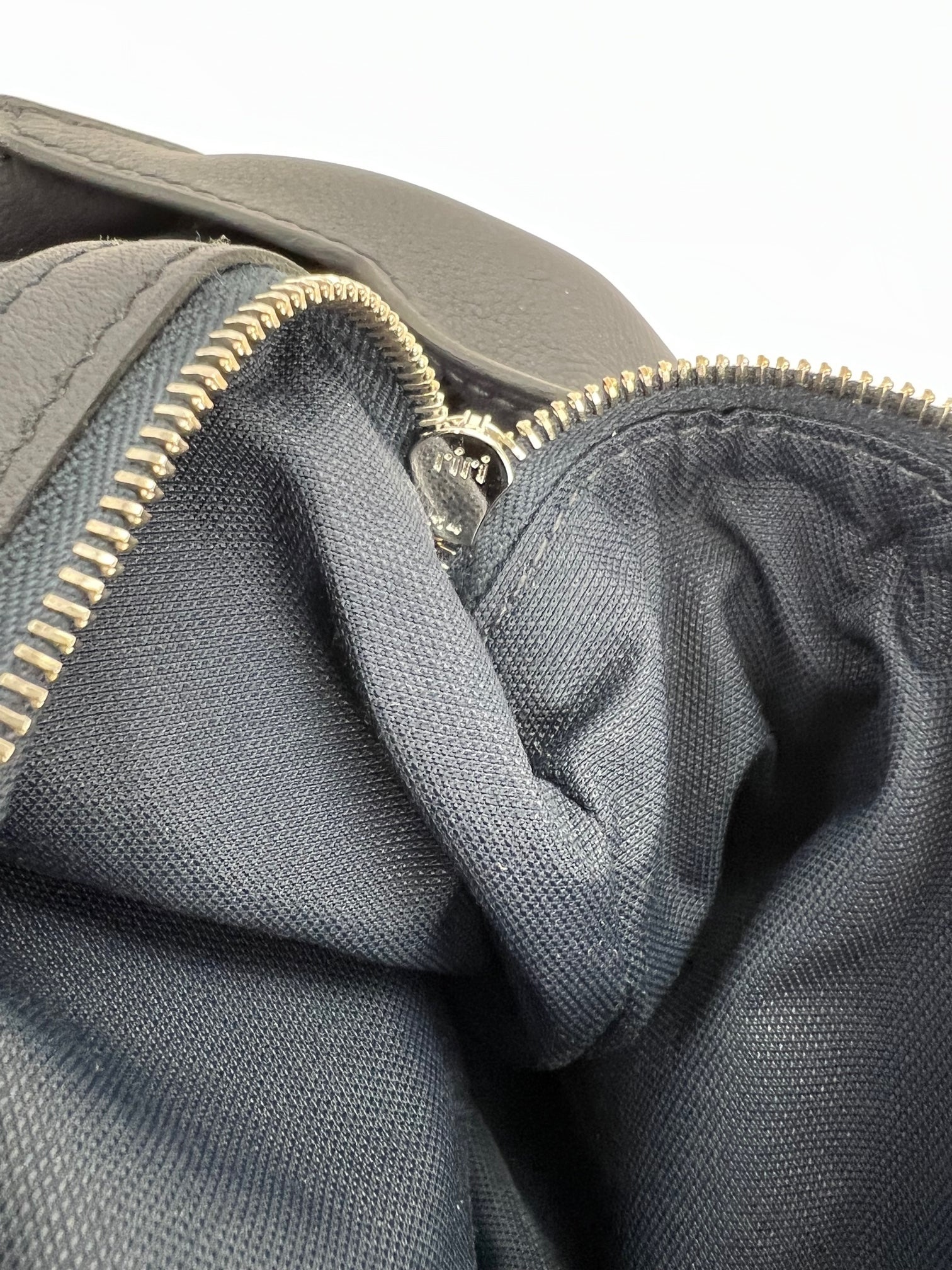 HERMÈS Messenger Cityslide Pouch Evercolor Leather Indigo Blue Clutch Preowned - 11