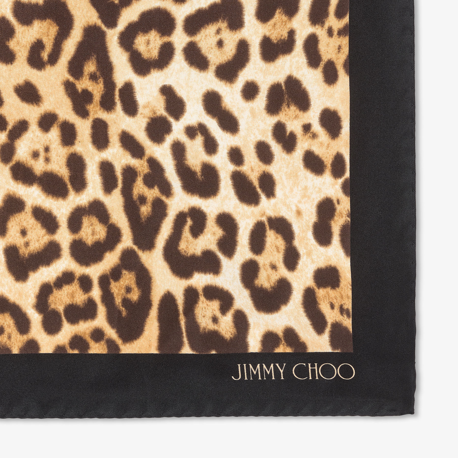 Reta
Natural Leopard Print Silk Foulard - 3