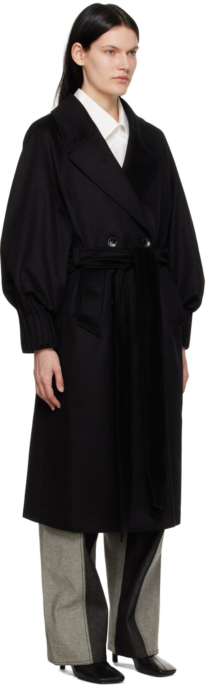 Elleme Black Chouchou Coat outlook