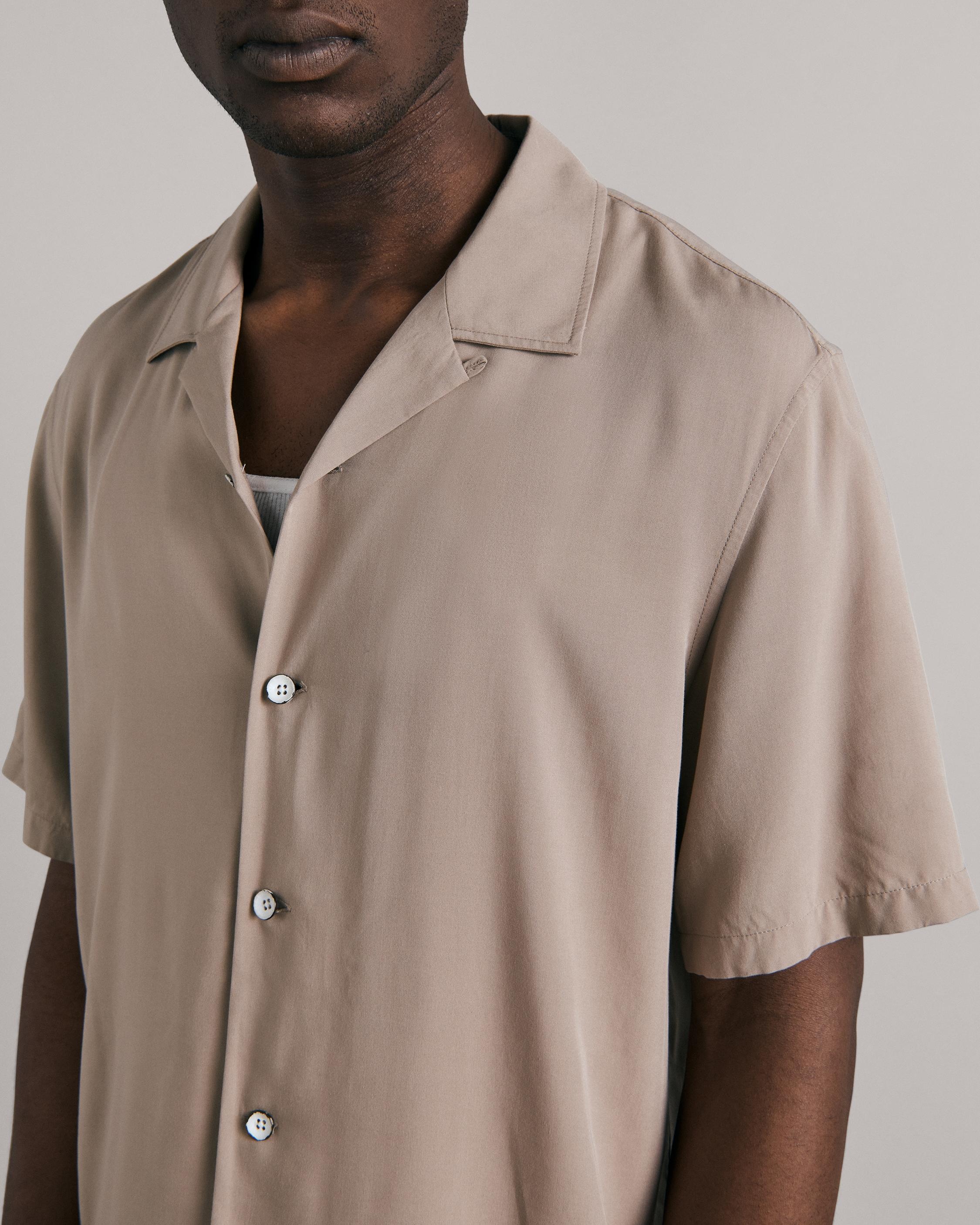 Avery Viscose Shirt
Relaxed Fit Shirt - 6