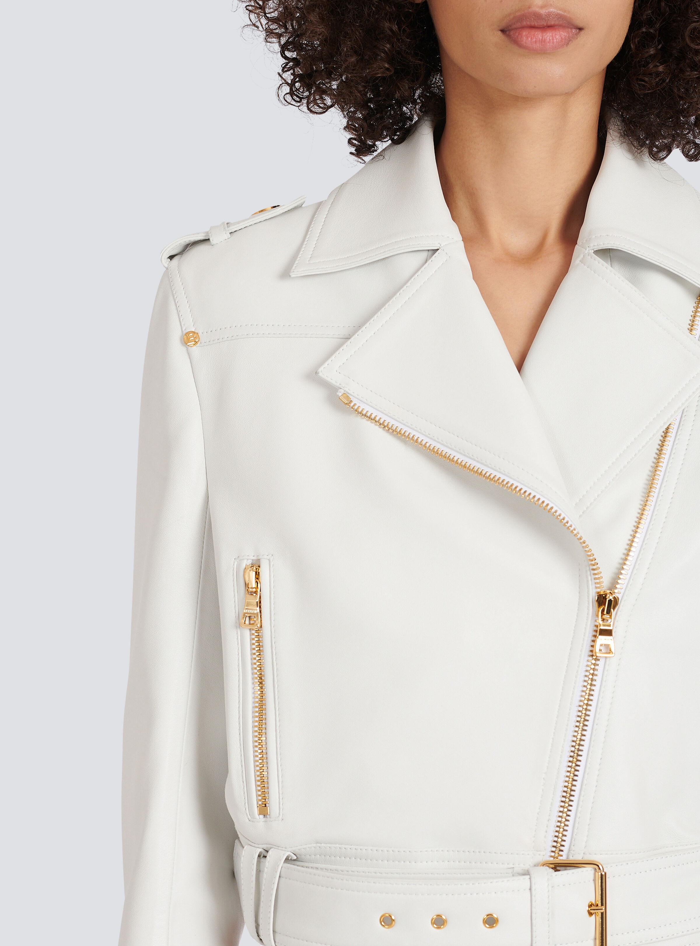 Cropped leather biker jacket - 7
