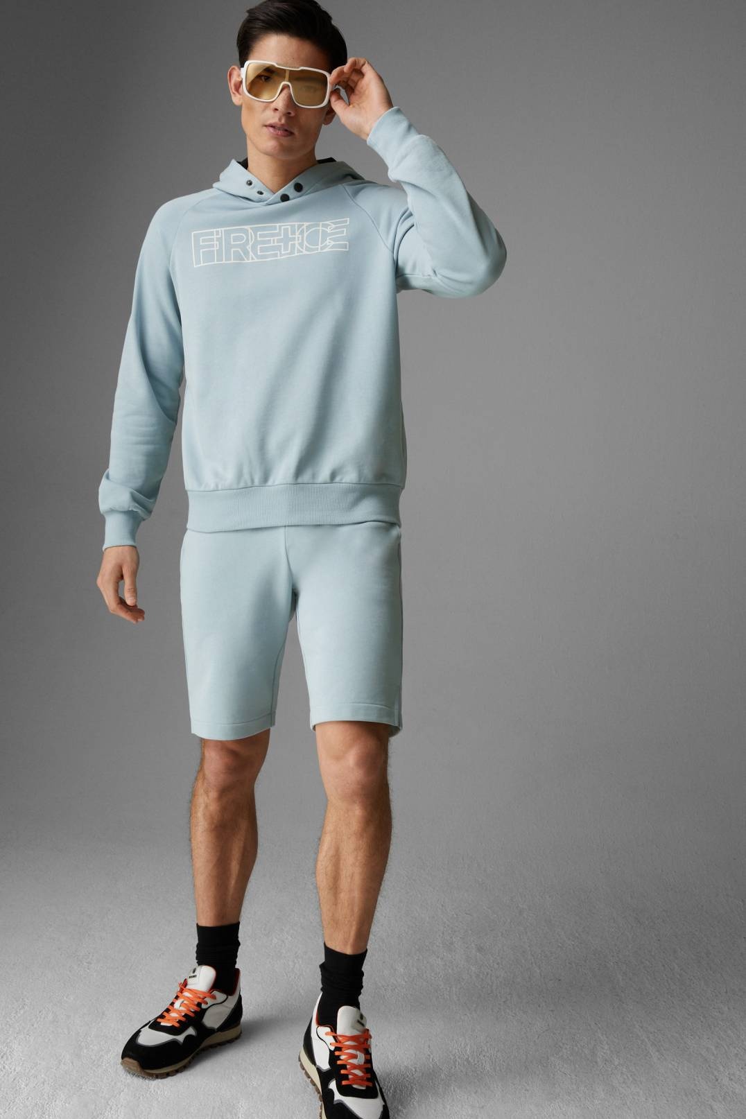 LAURO SWEAT SHORTS IN ICE BLUE - 4