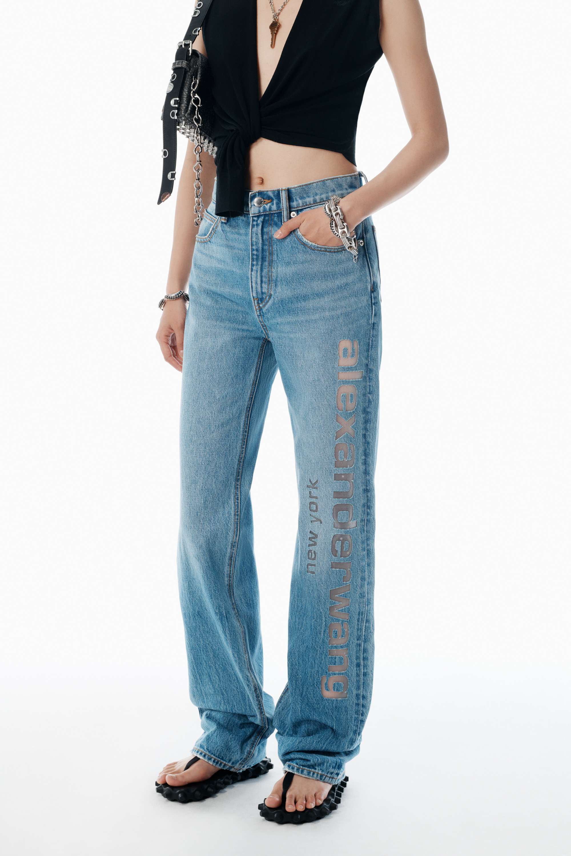 ez mid-rise jeans with logo cutout - 3