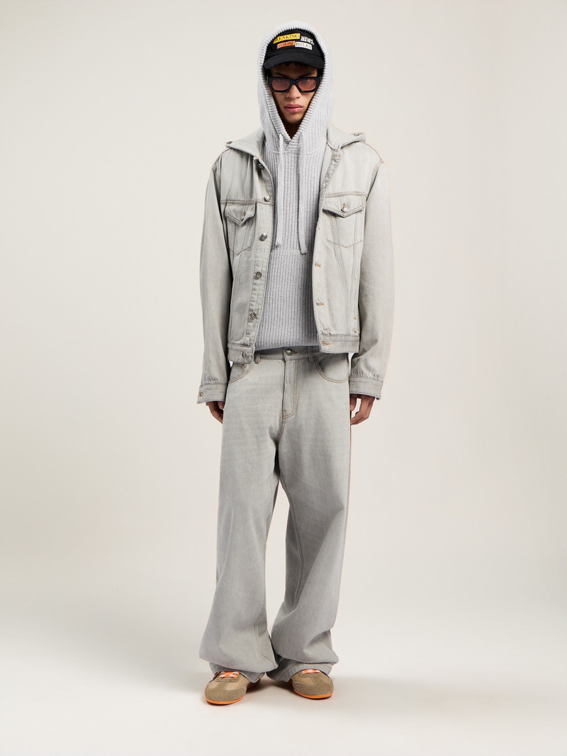 Curved Logo Rib Knit Hoodie 2