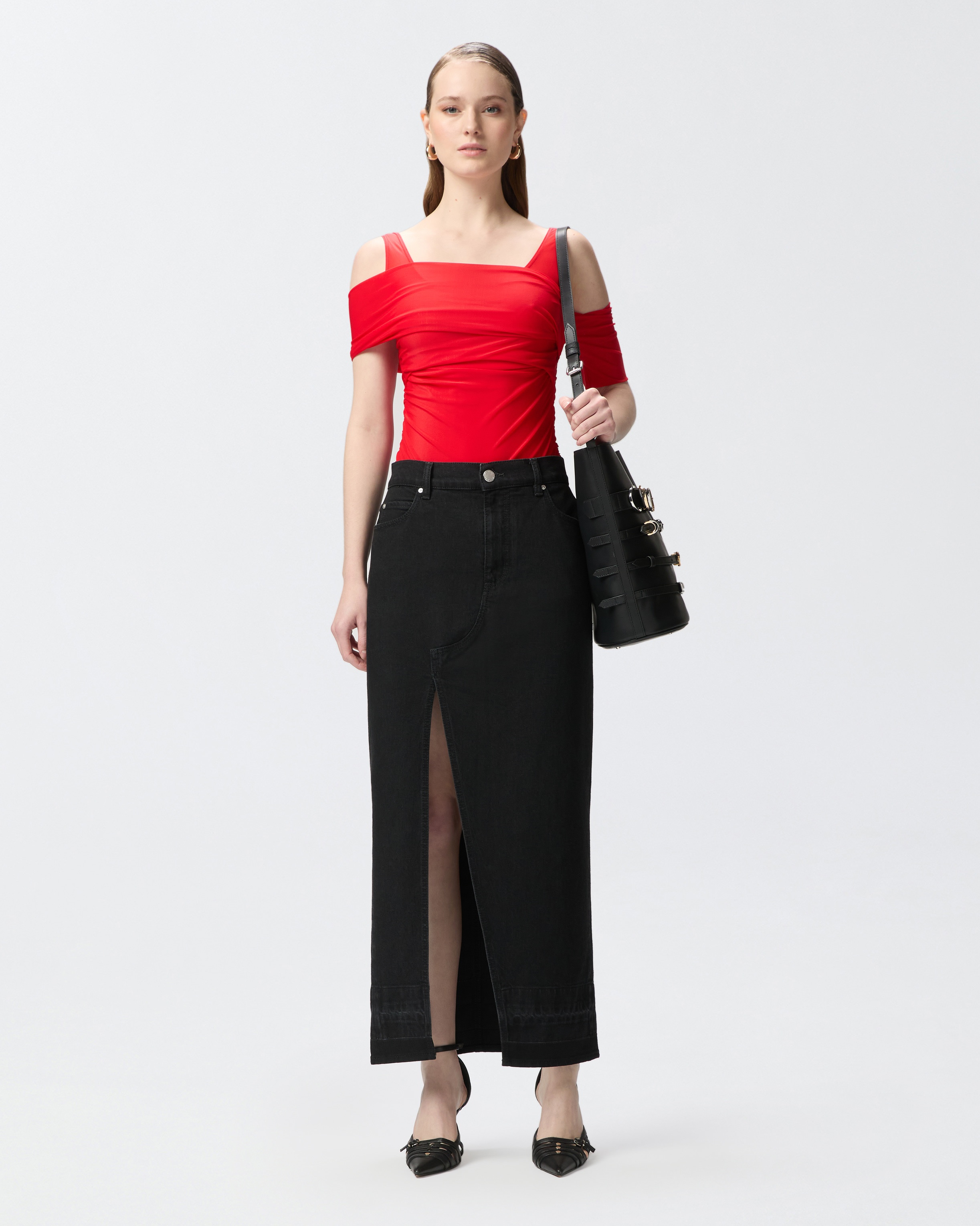 OFF-THE-SHOULDER JERSEY BODYSUIT - 3