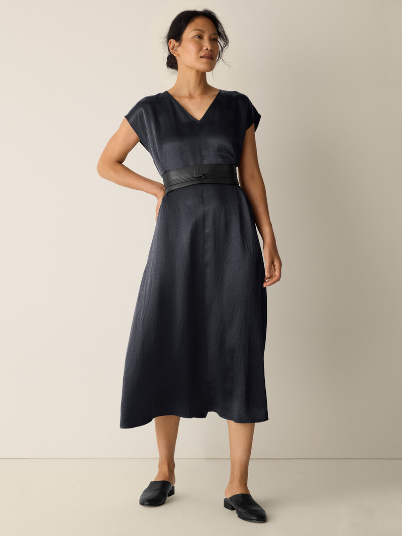 Textured Satin V-Neck Dress 3