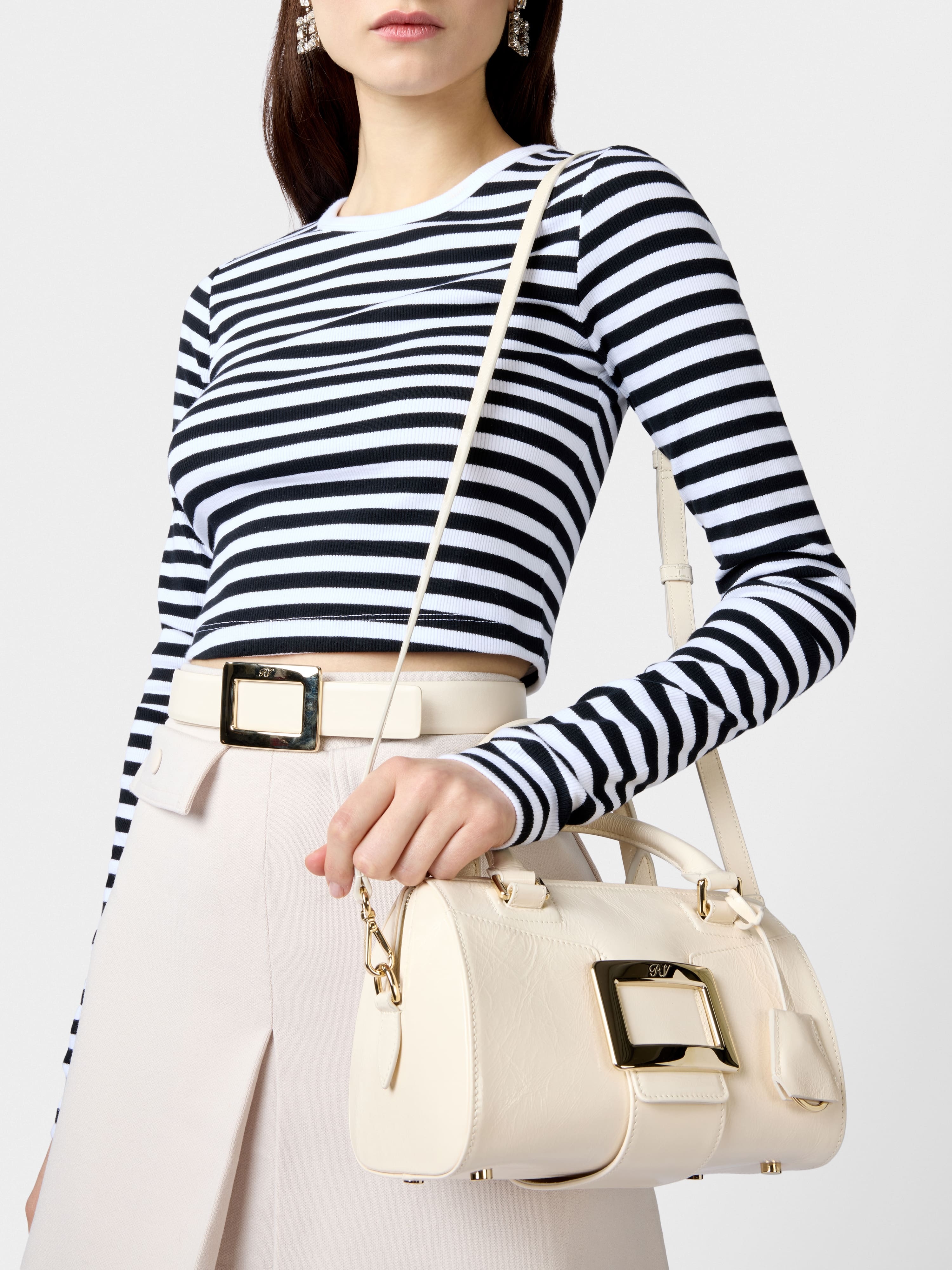 Belle Vivier Mini Bowling Bag in patent leather - 9