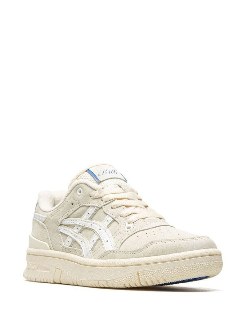 Asics EX89 낮은 정상 운동화 outlook