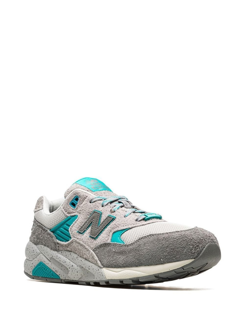 New Balance x Palace 580 low-top sneakers outlook