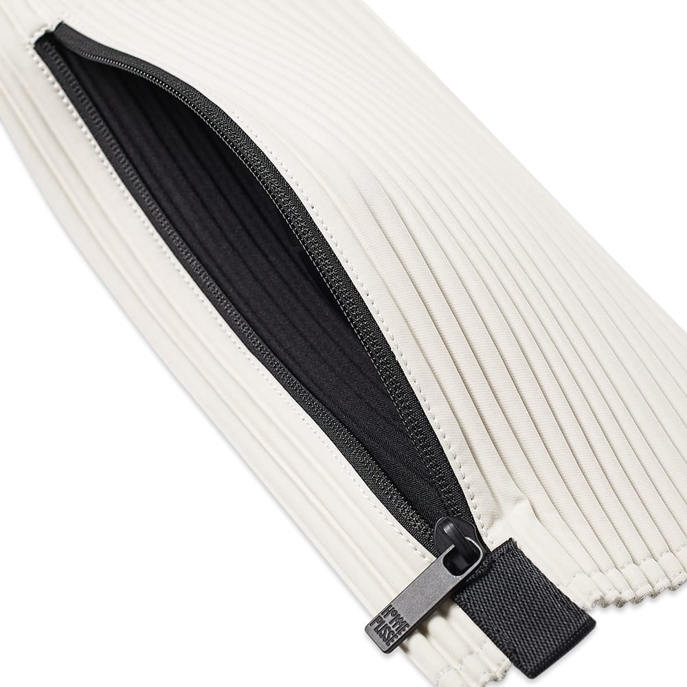 Homme Plissé Issey Miyake Pleated Easy Waist Bag - 4