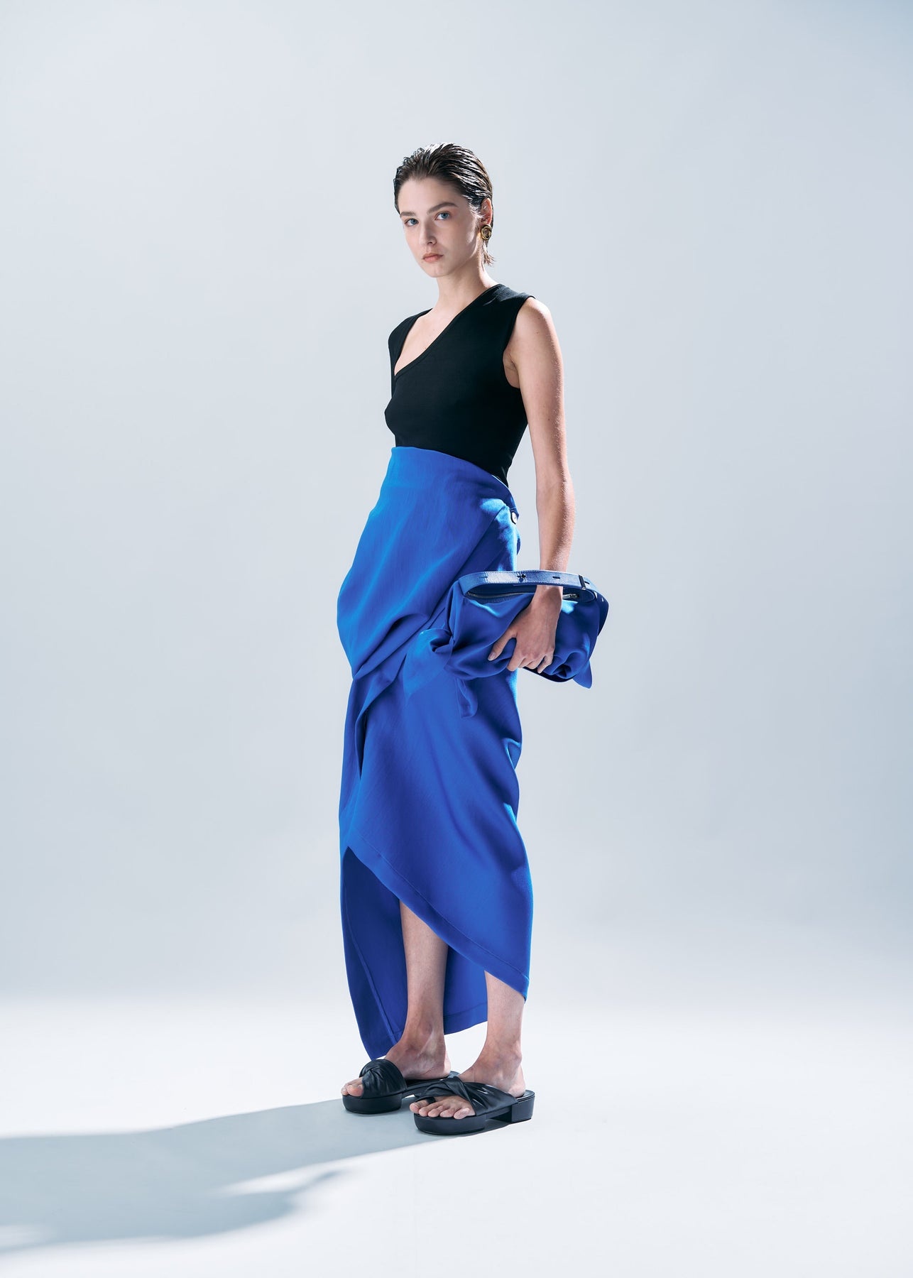 ENVELOPING SKIRT - 6
