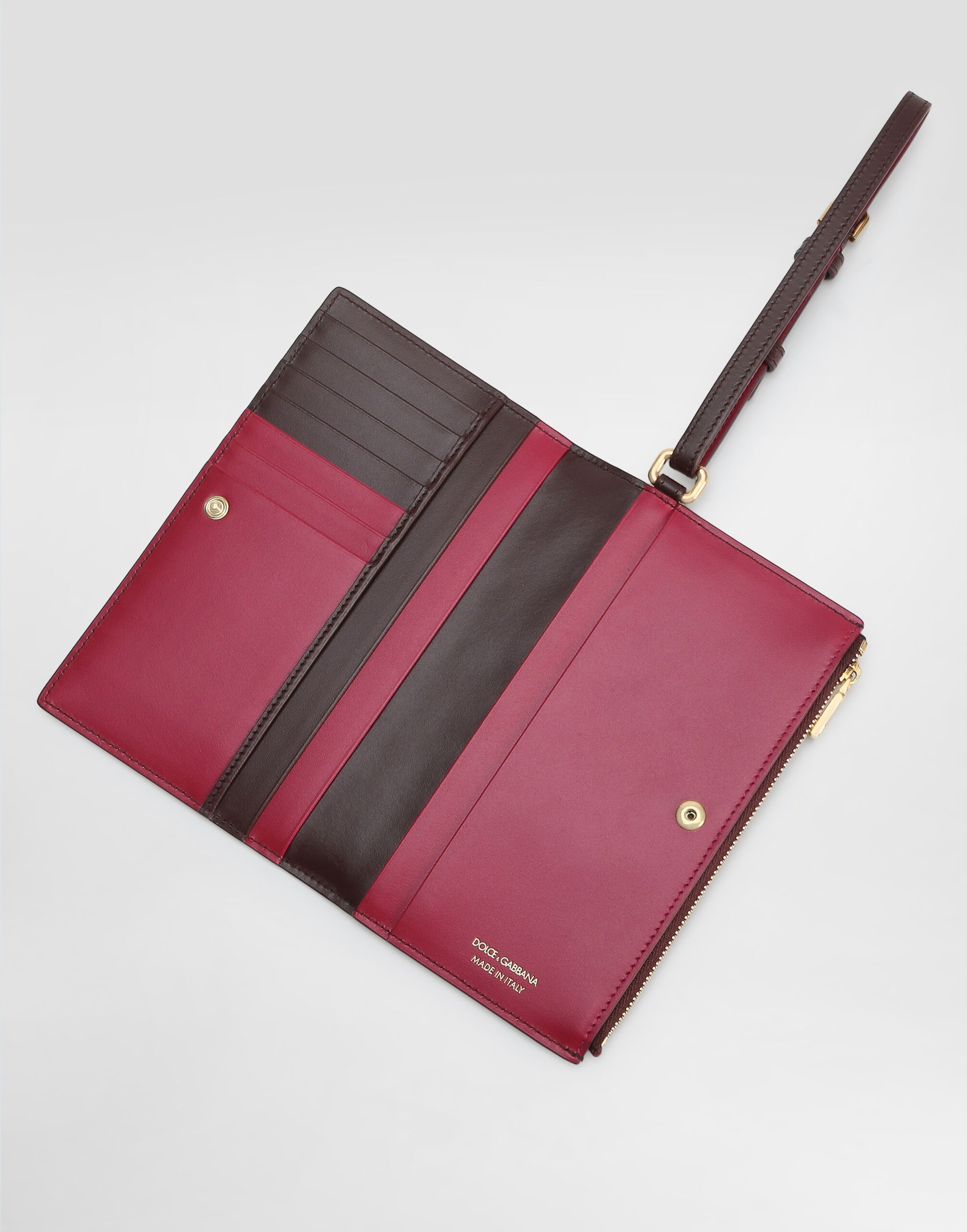 Calfskin passport holder with DG logo - 4