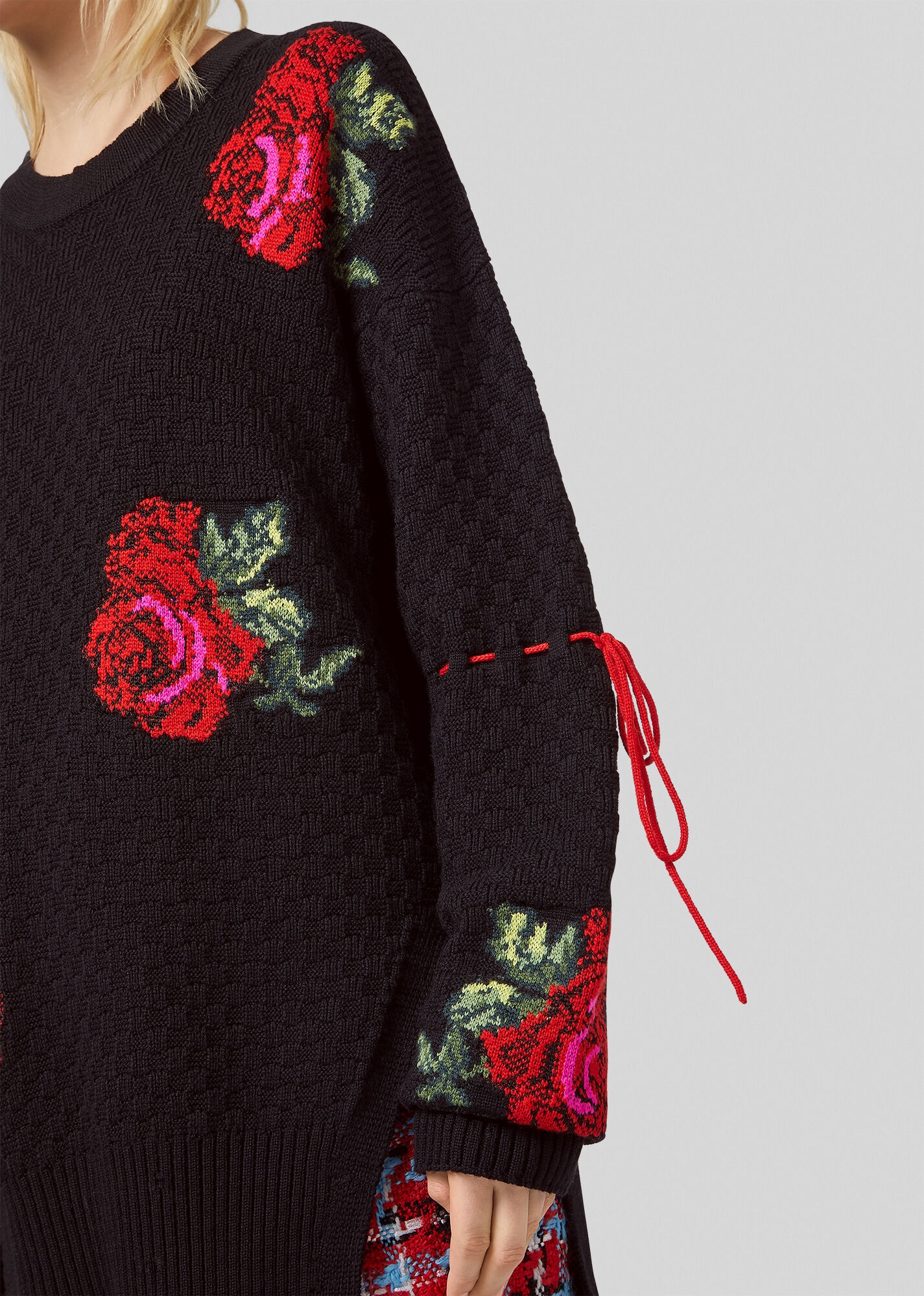 Rose Accent Wool Sweater - 5