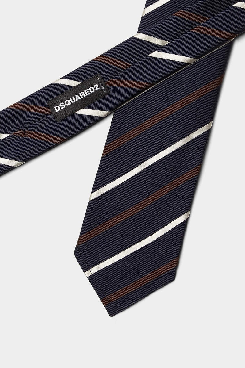 DSQUARED2 D2 CLASSIC TIE outlook