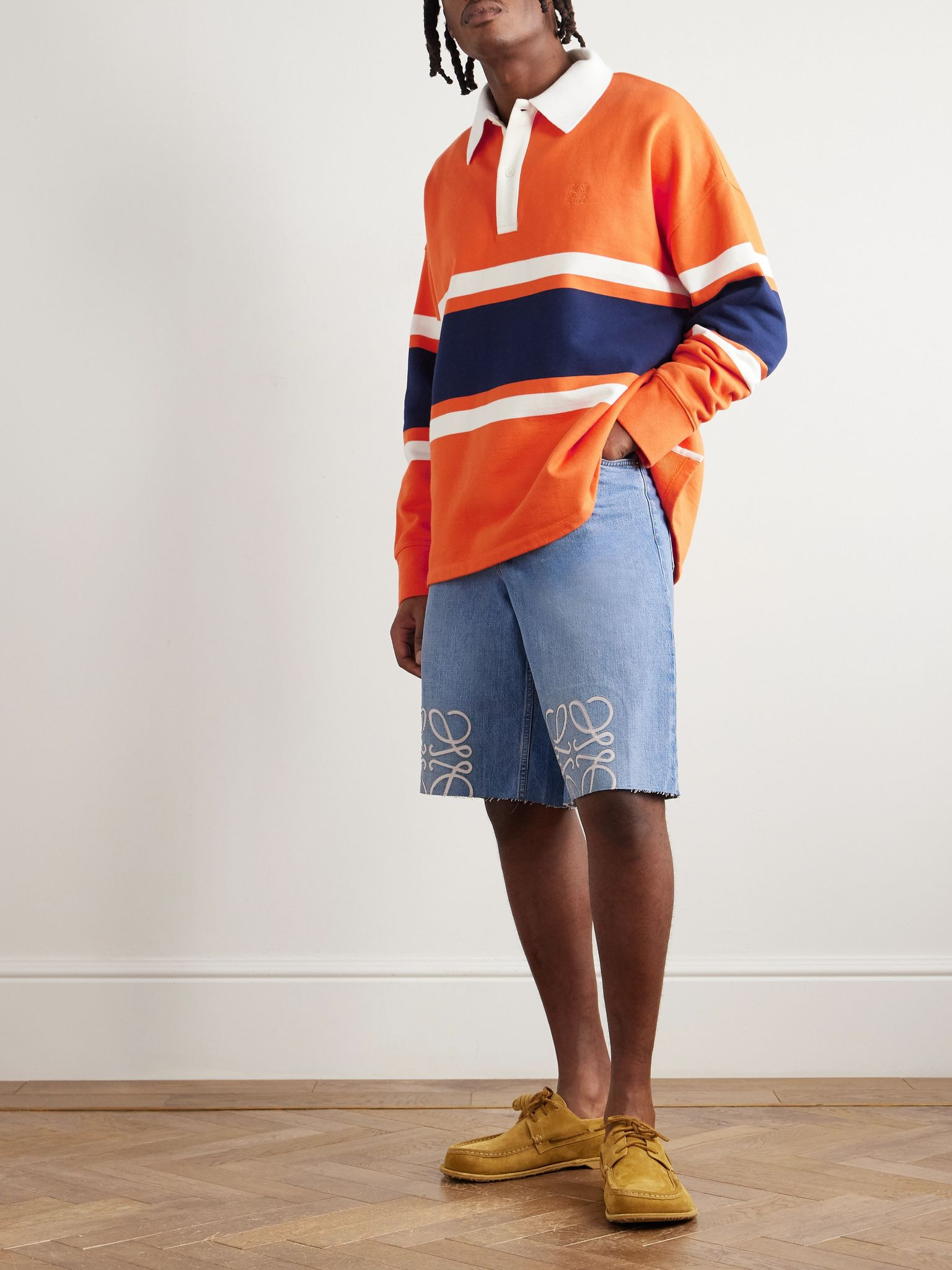 Anagram Straight-Leg Logo-Appliquéd Frayed Denim Shorts Blue - 2