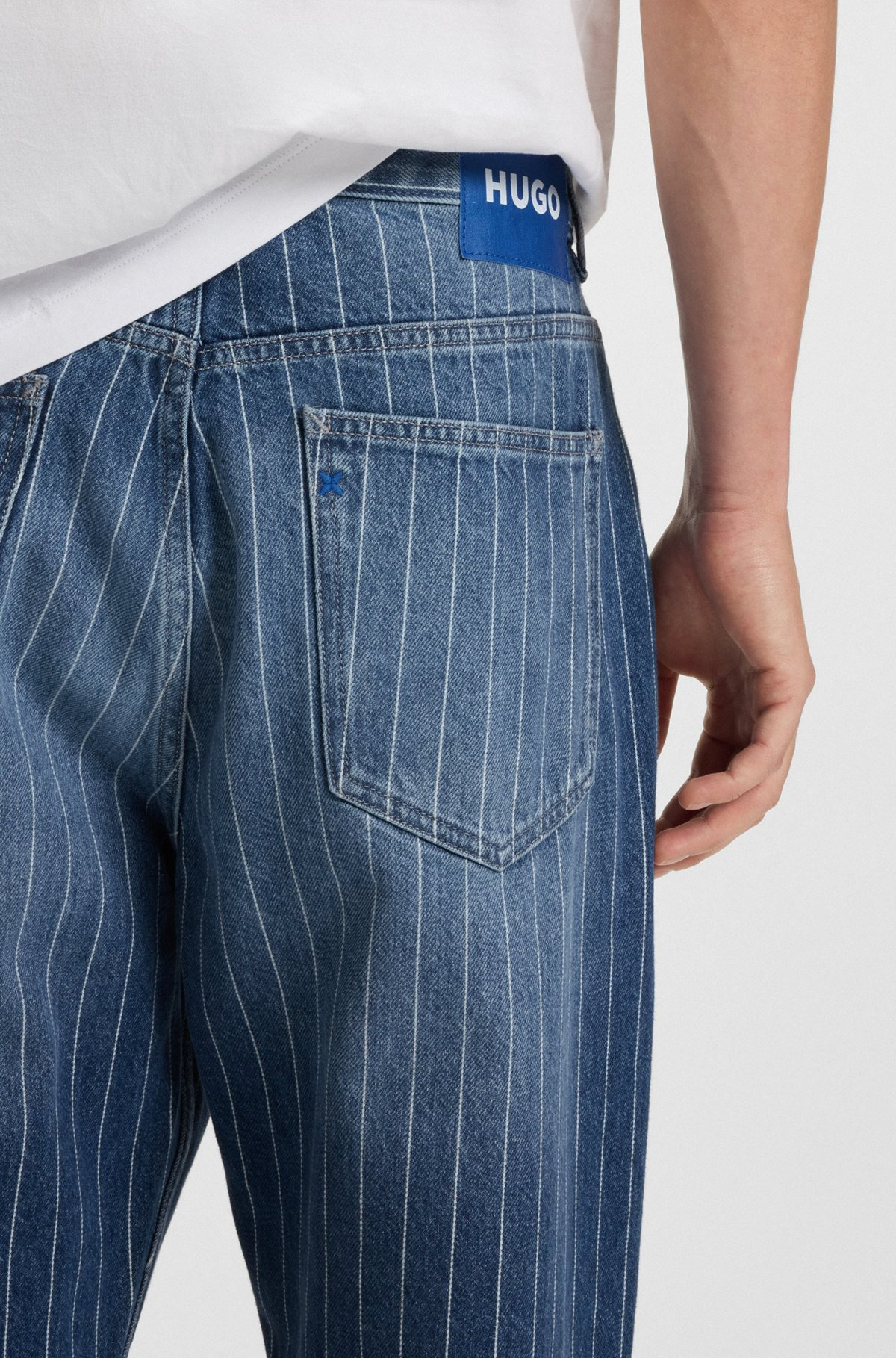 BAGGY-FIT JEANS IN BLUE PINSTRIPED DENIM - 5