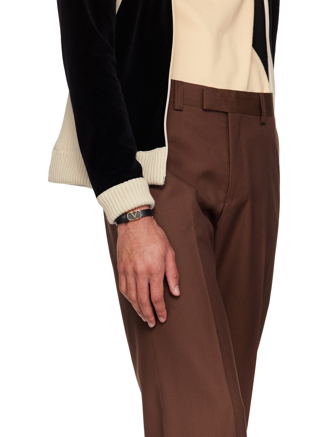 Black VLogo Signature Grainy Calfskin Bracelet - 3