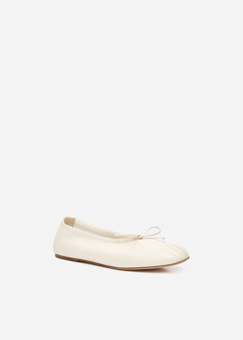 MAGDA BUTRYM Gathered ballet flats in cream leather outlook