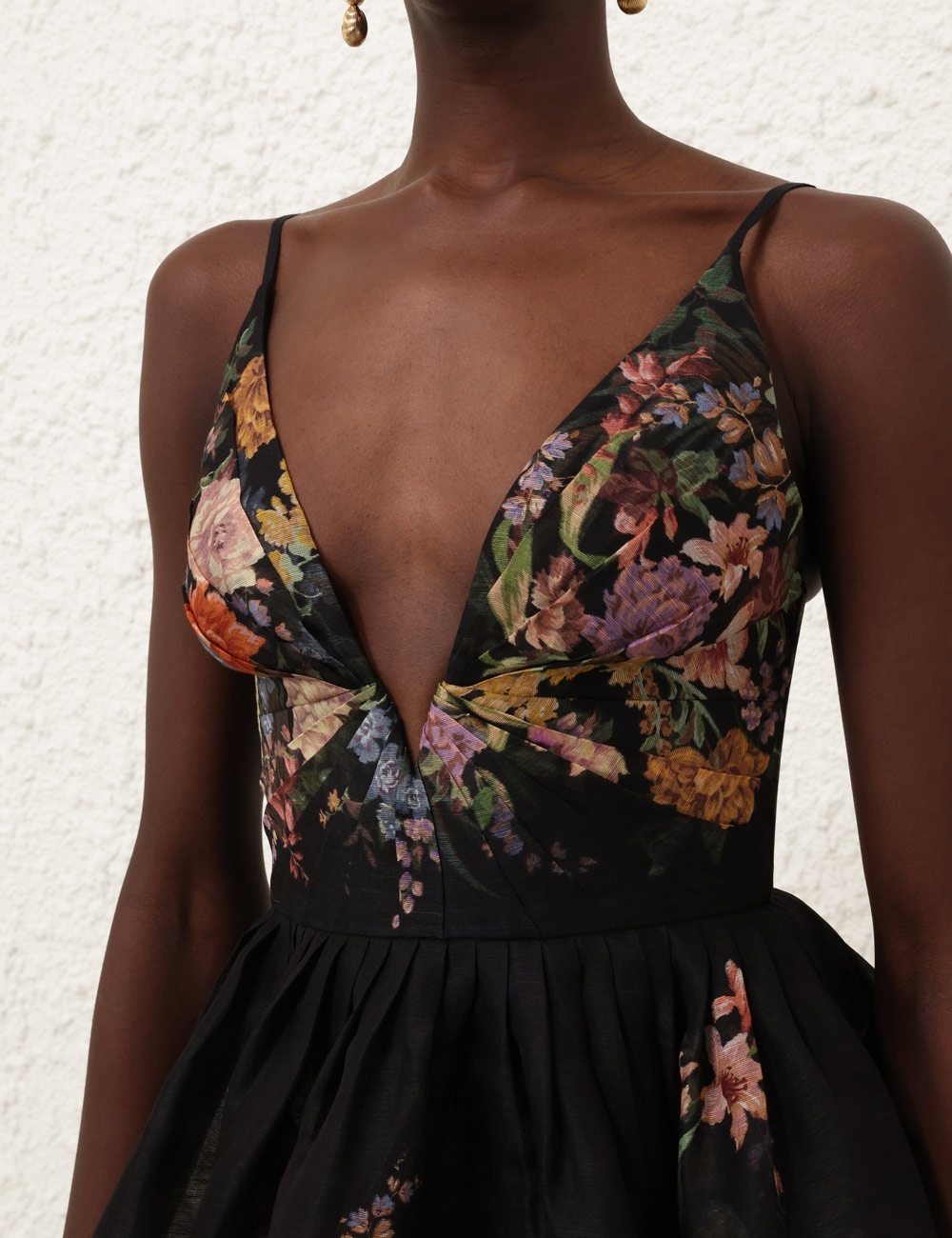 【Zimmermann】PAVILION V NECK MINI DRESS Vネック 花柄ミニ Zimmermann Pavilion V Neck Mini Dress in Black Multi Floral