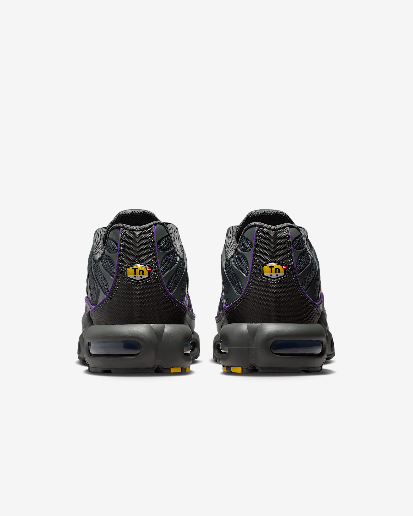 Nike Air Max Plus OG Men's Shoes with Reflective Accents - 6