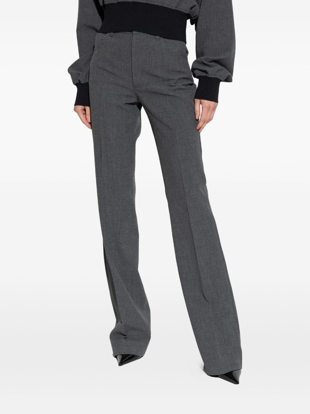 button-fastening trousers - 3