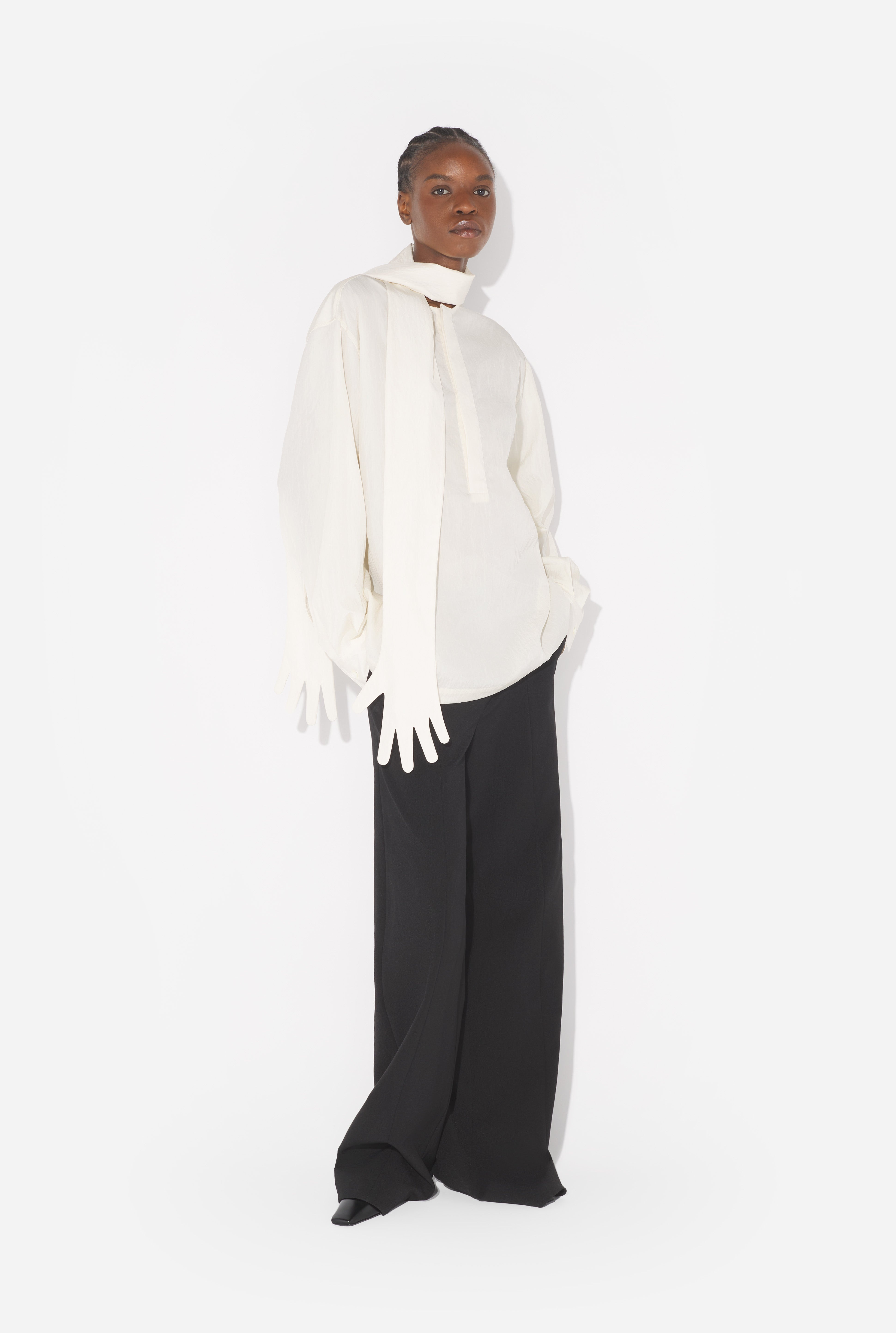 THE GLOVE BLOUSE - 3