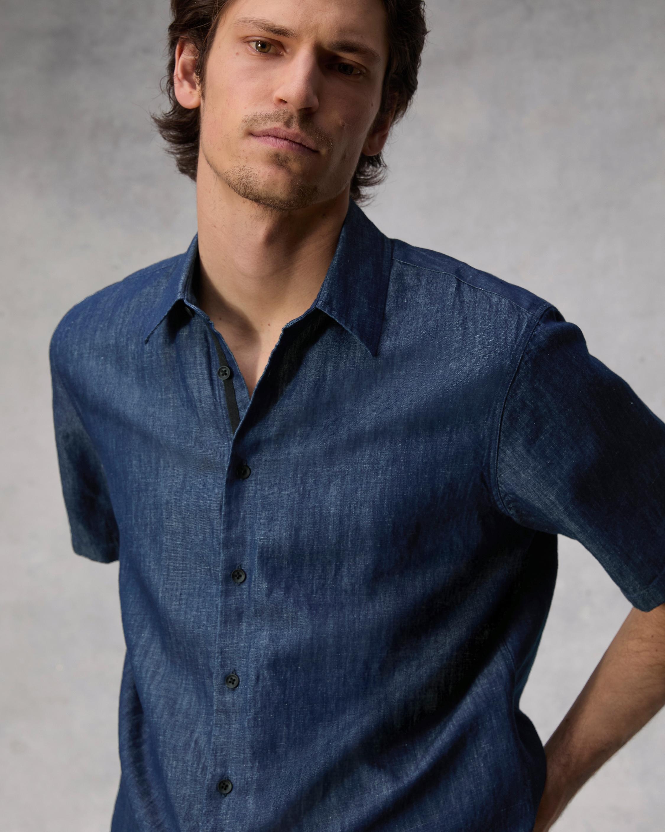 Dalton Linen Denim Shirt
Relaxed Fit Button Down - 6