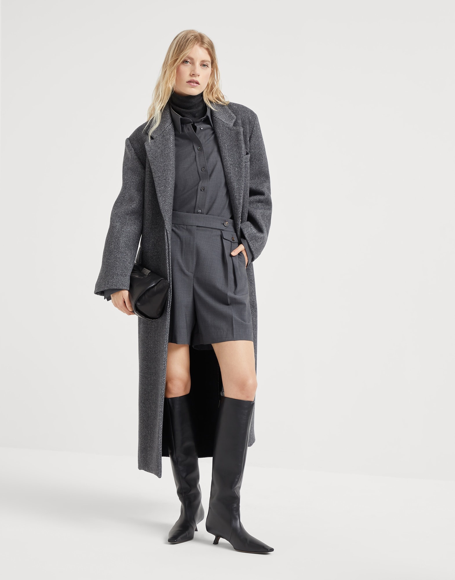 Hand-crafted virgin wool and cashmere double chevron cloth coat with monili - 5