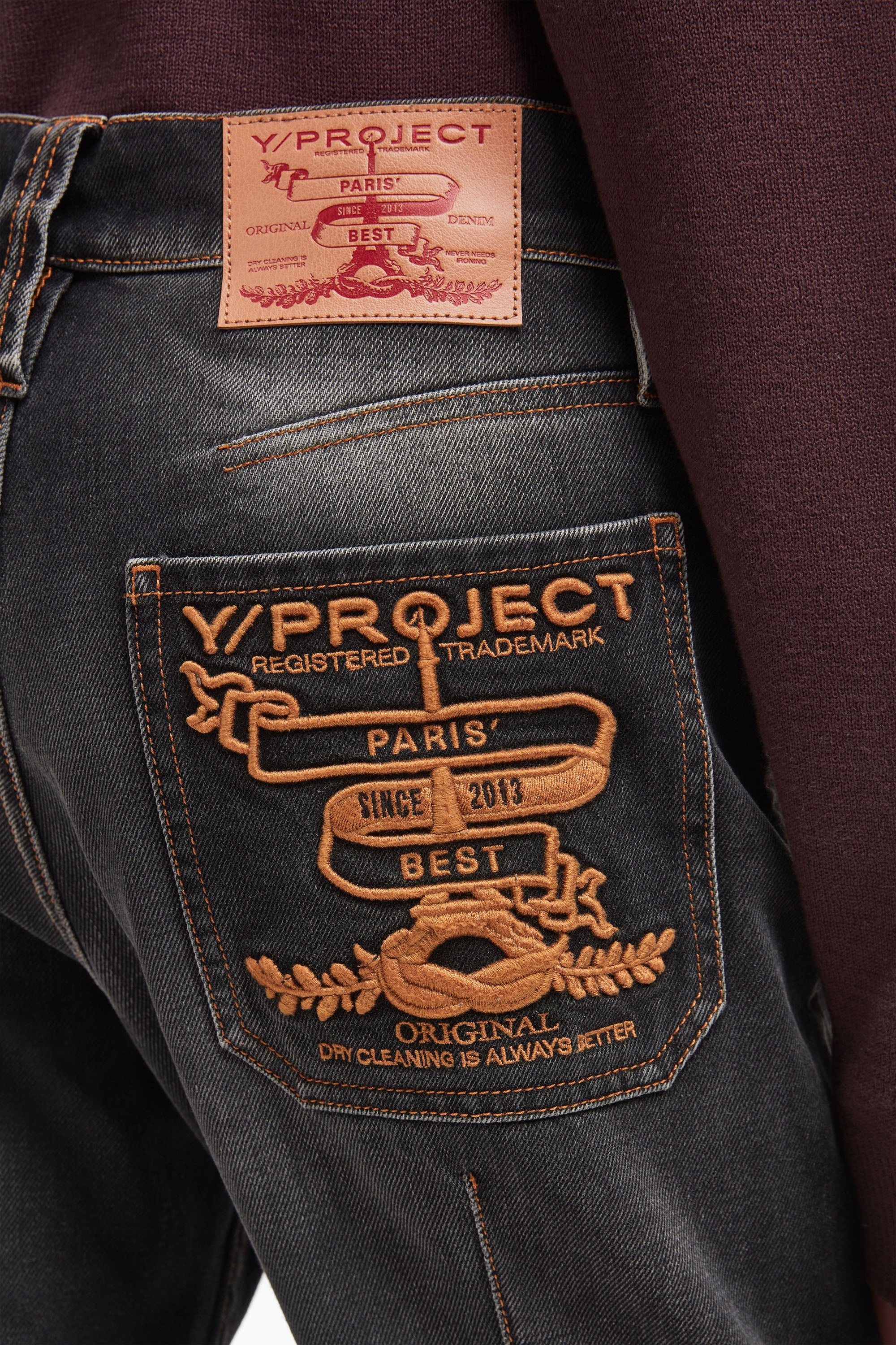 Fitted Paris' Best Jeans - 2