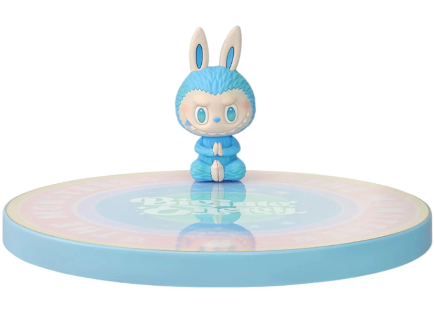 Pop Mart Labubu The Monsters Big into Energy Series Wireless Charger - 1