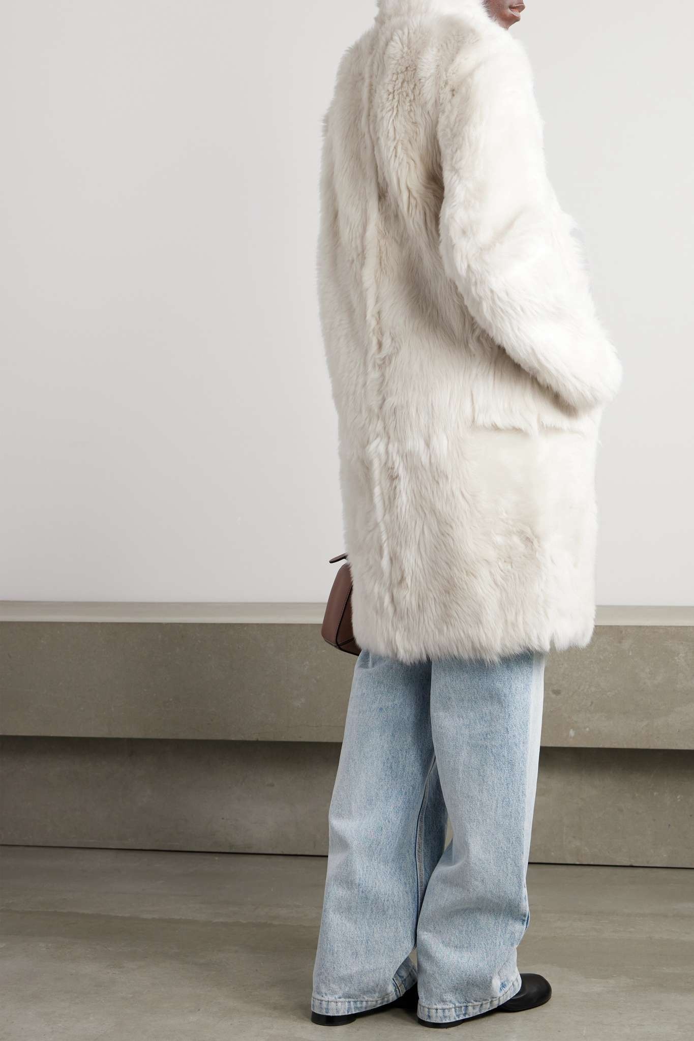 Toscana oversized shearling coat - 4