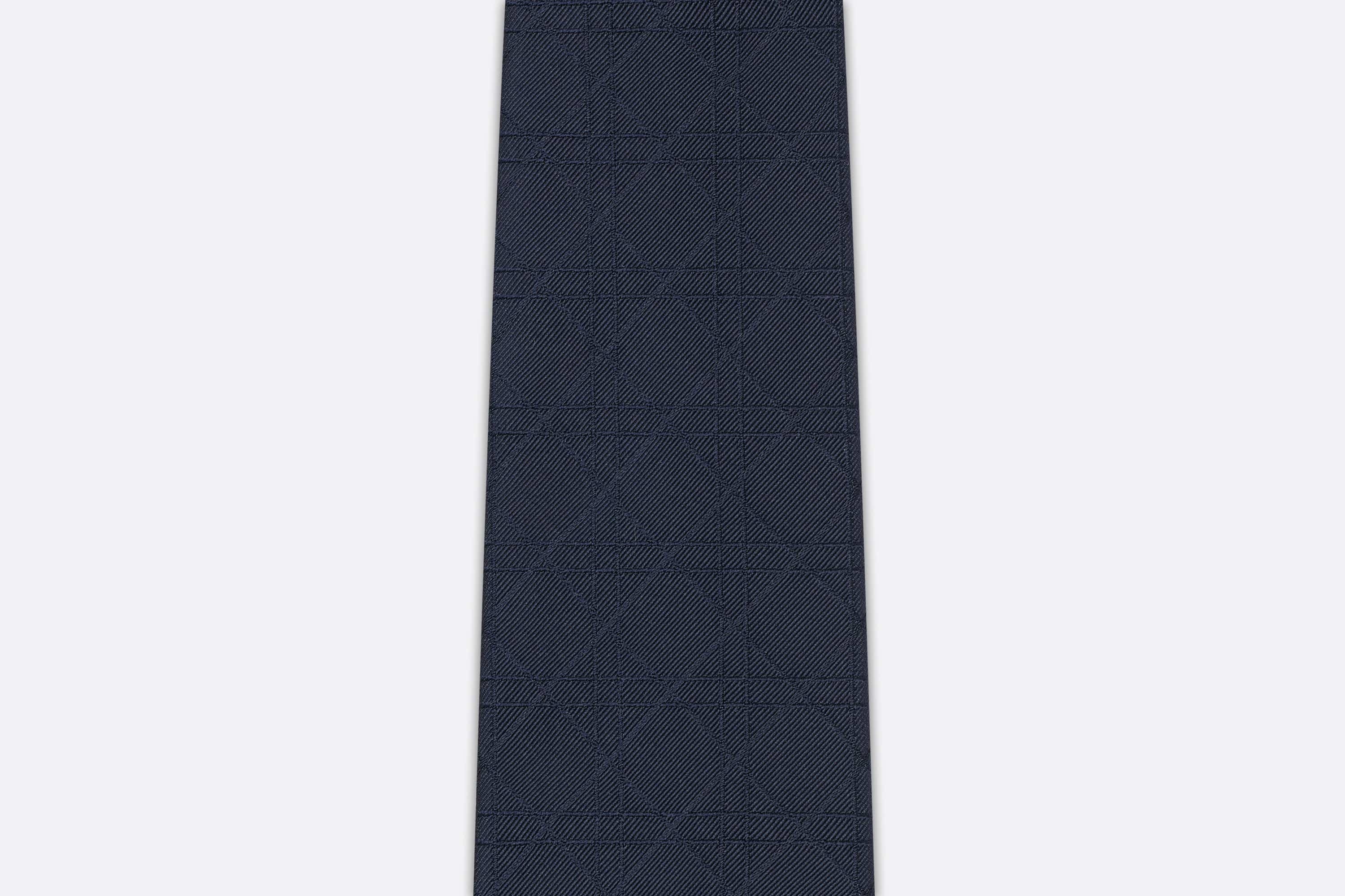 Cannage Tie - 3