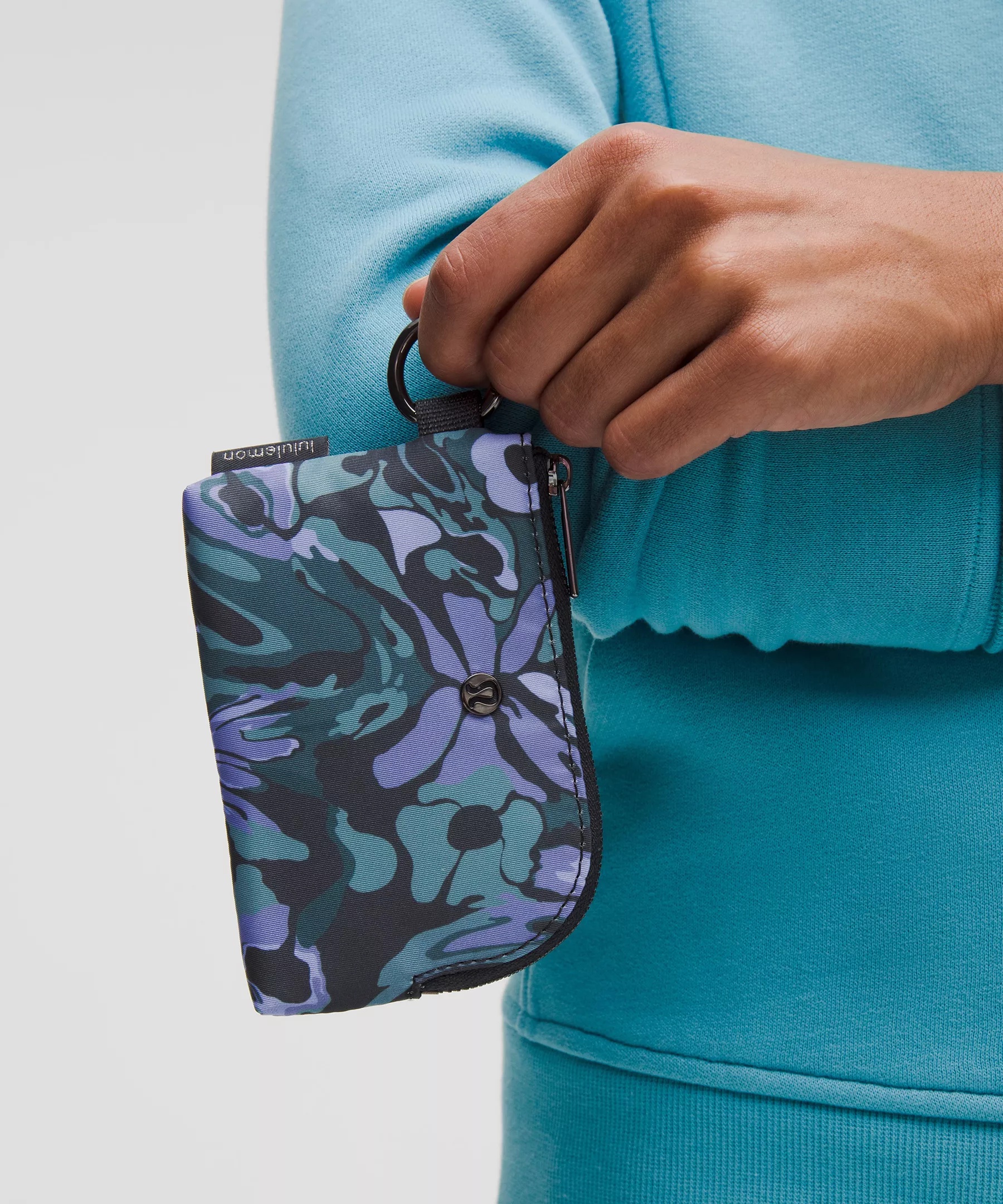 Clippable Card Pouch - 2