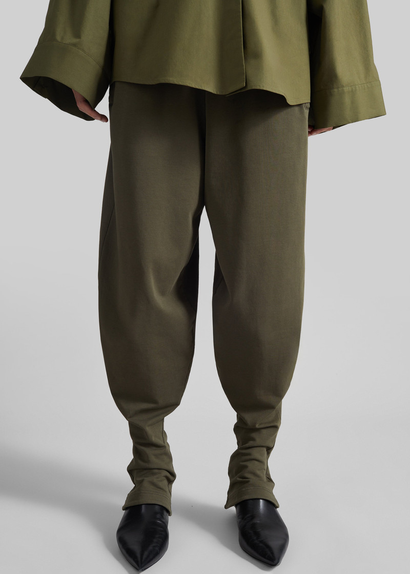 Bercy Curved Jersey Joggers - Olive 3
