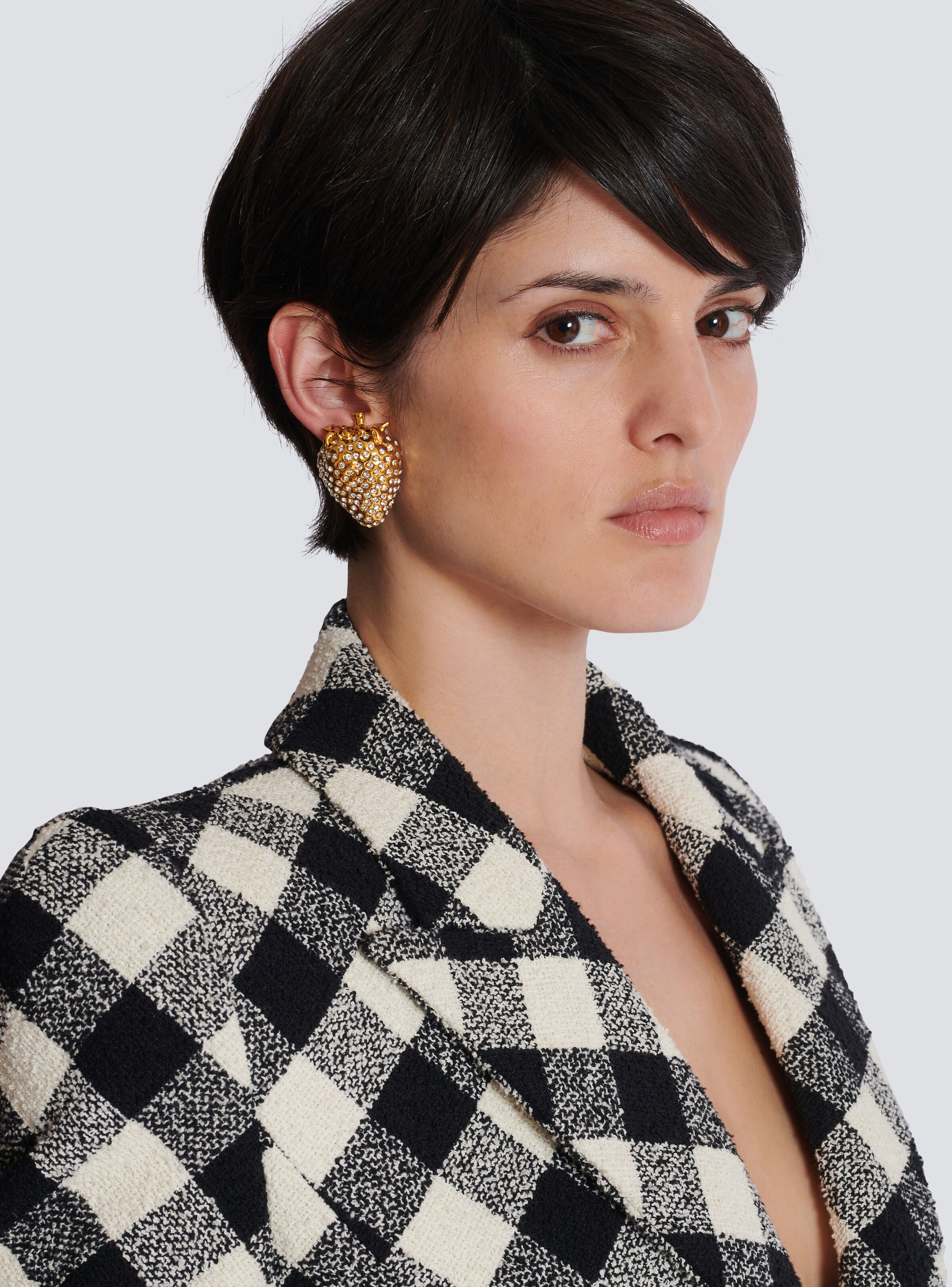 Strawberry brass and rhinestone earrings - 3