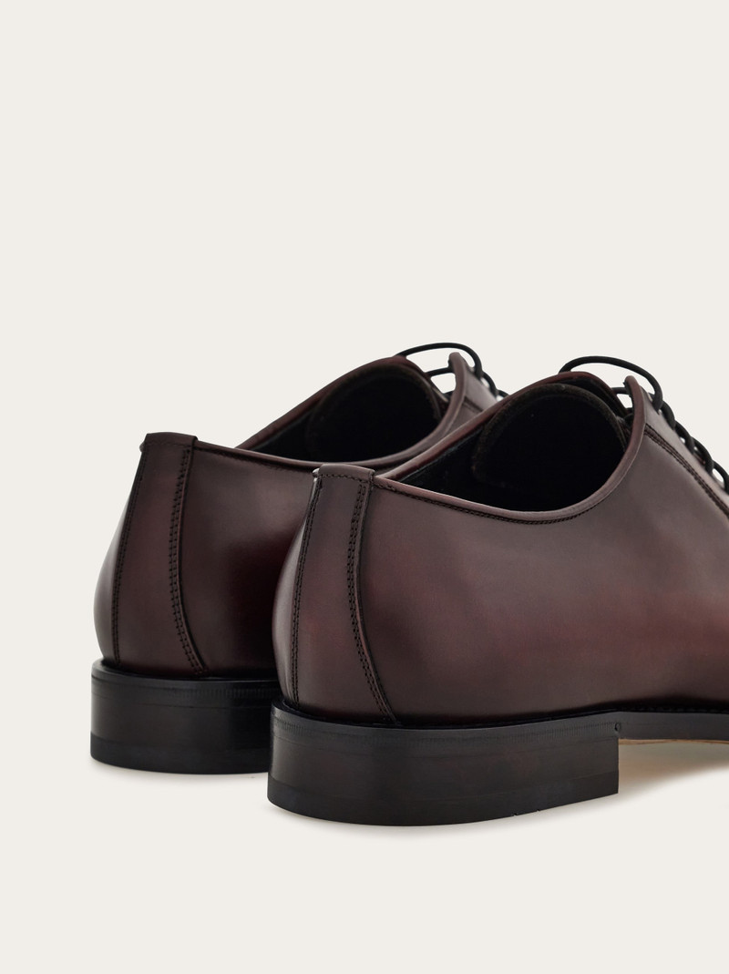 Derby shoe 4