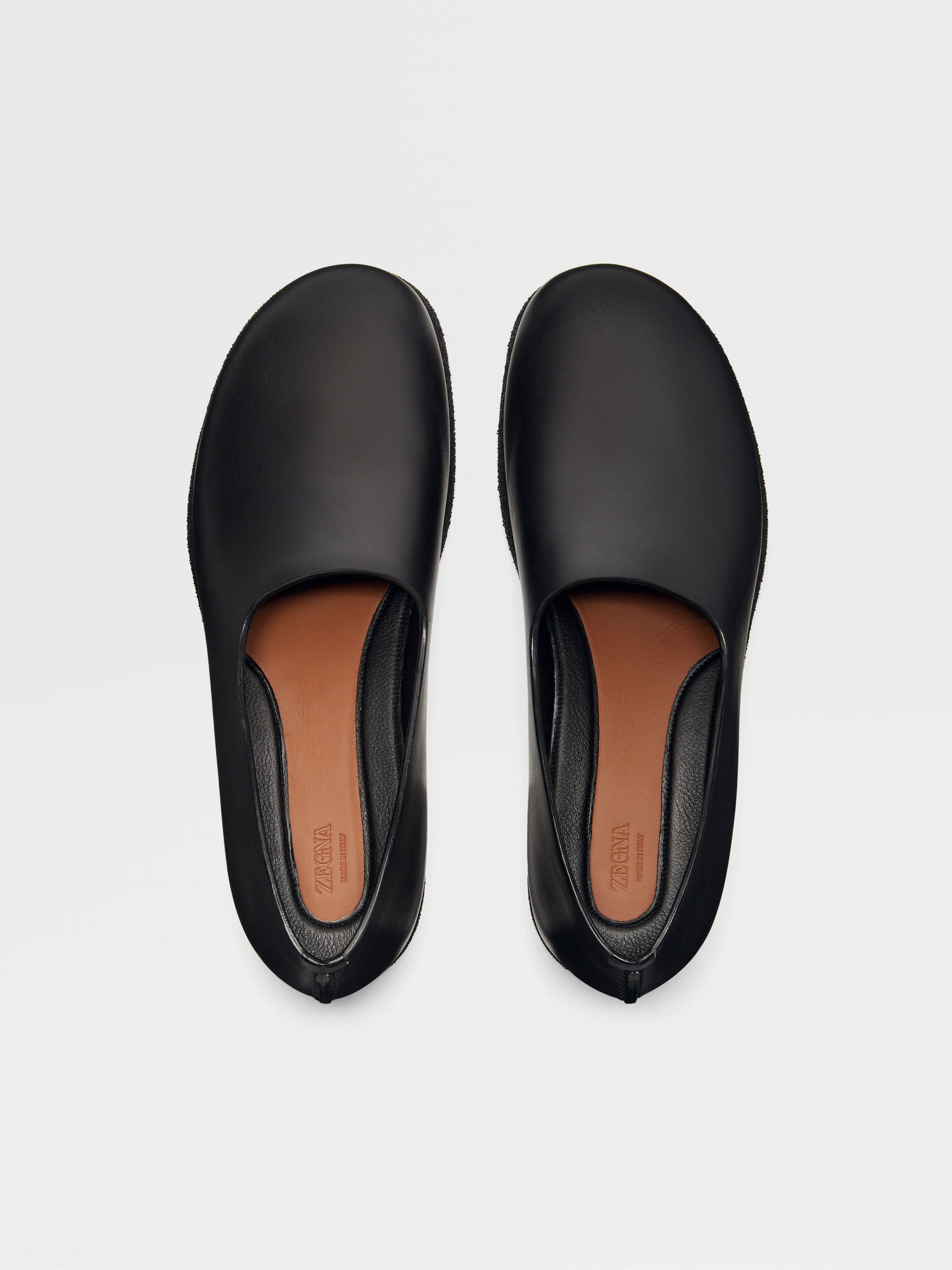 BLACK LEATHER LOAFERS - 5