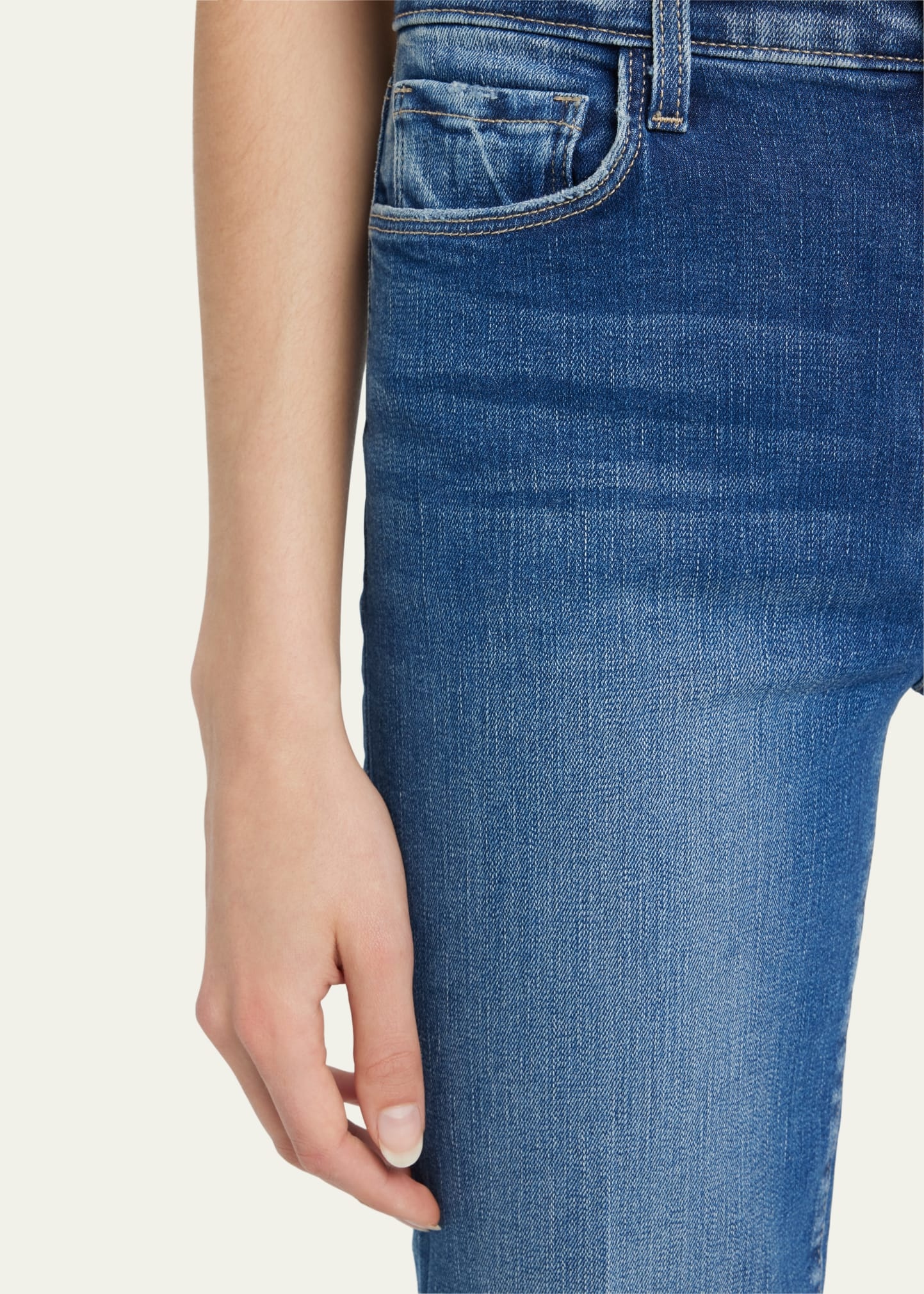 Sada Cropped Straight-Leg Jeans - 5