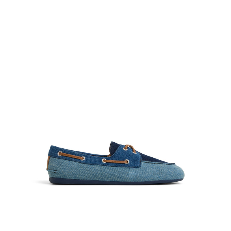 Slim Boat Shoe 1