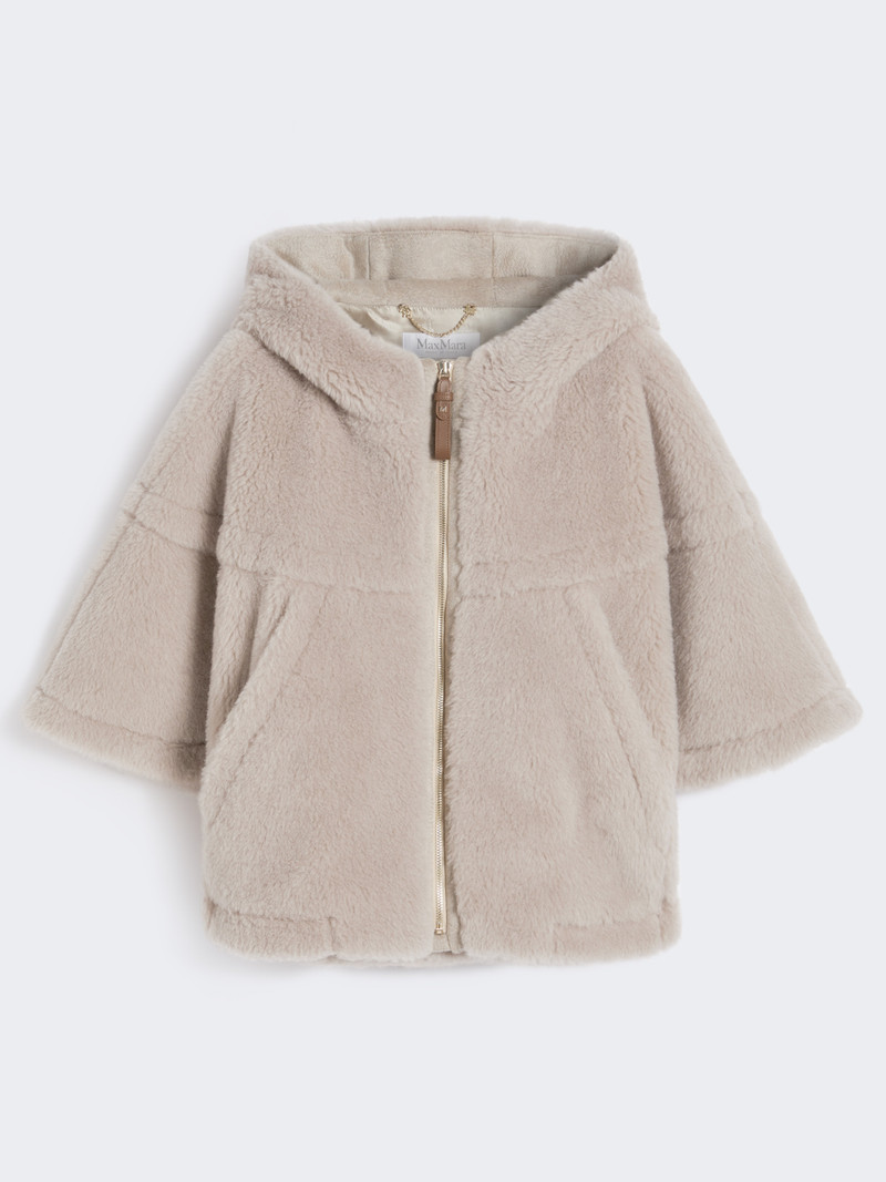 PETALO1 Alpaca and wool Teddy fabric boxy cape 1