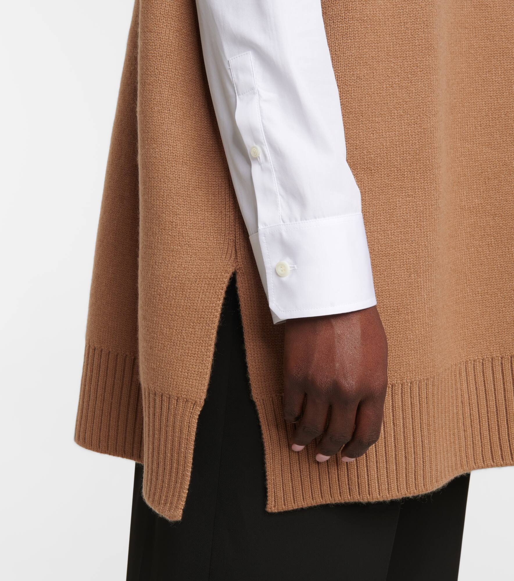 Cashmere sweater vest - 5
